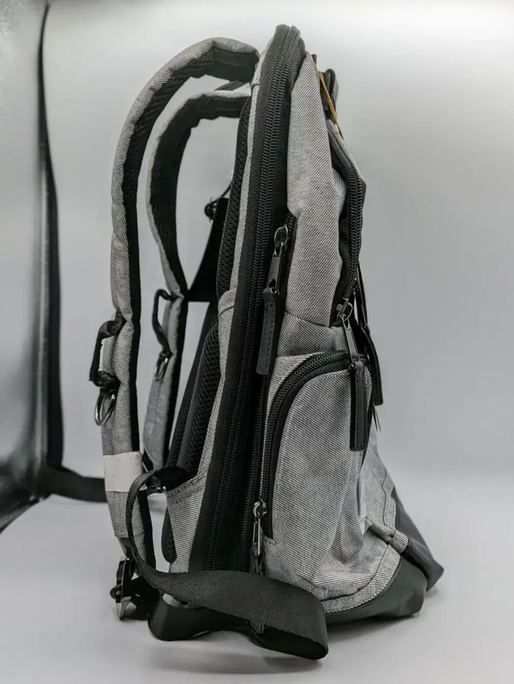 Kenneth Cole Reaction Large $79.99 Gray Polyester Travel Backpack